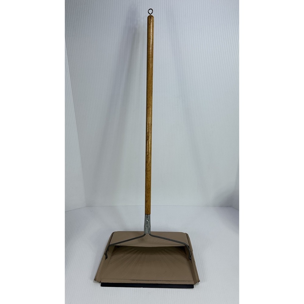 Vintage Fulton Steel Janitor Dustpan 30" Wood Handle 11-1/2" X 7" Tan